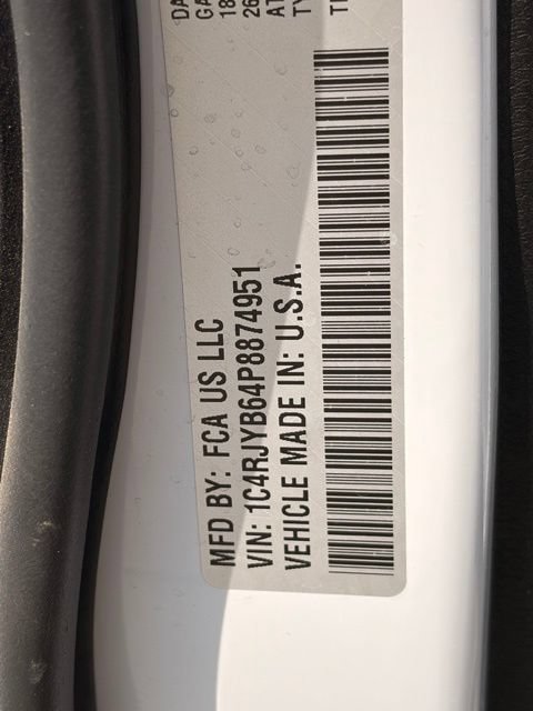 Certified 2023 Jeep Grand Cherokee 4WD 4xe w/ Luxury Tech Group II image 34