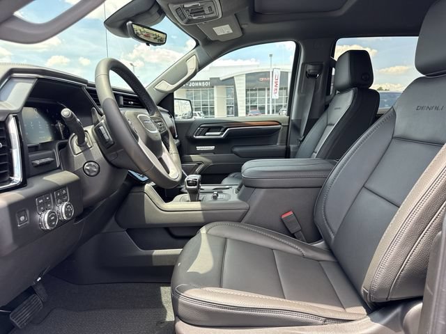 New 2026 GMC Sierra 1500 Denali w/ Denali Reserve Package AWD/4WD image 13