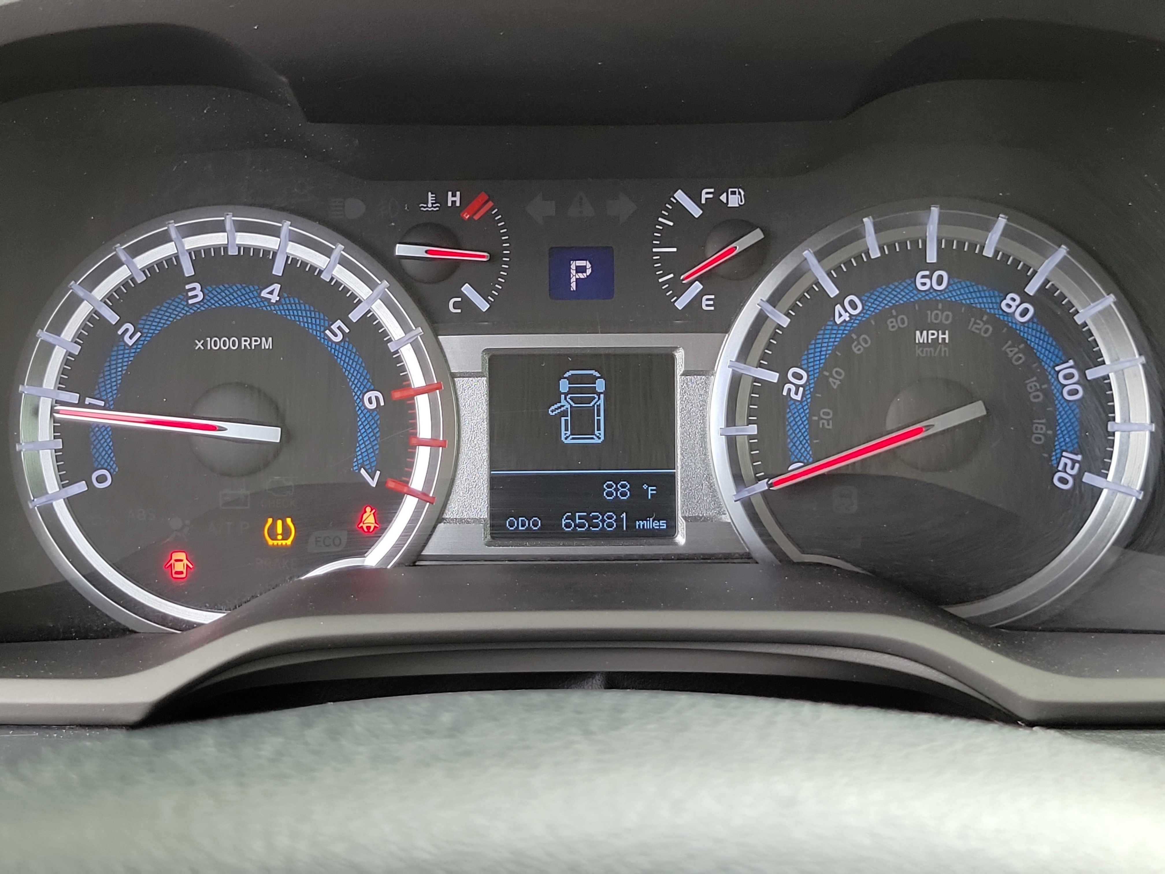 Used 2019 Toyota 4Runner SR5 AWD/4WD image 28
