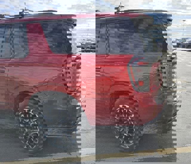 Used 2025 Chevrolet Suburban RST w/ RST Capability Package image 5