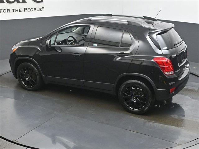 Used 2022 Chevrolet Trax LT w/ Midnight Edition image 41