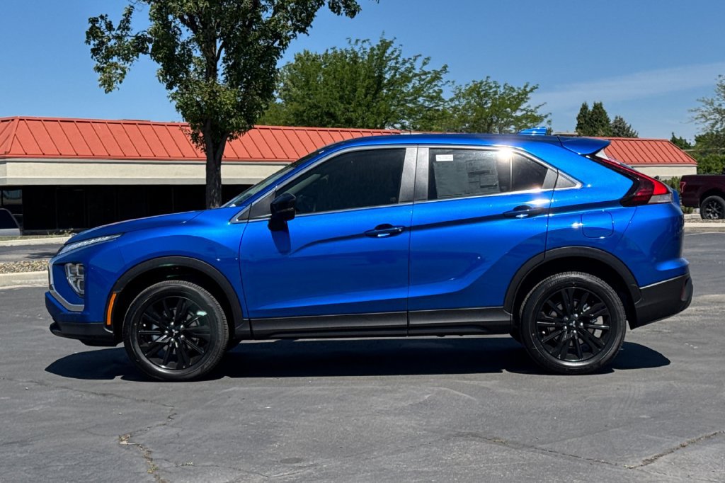 New 2026 Mitsubishi Eclipse Cross LE AWD/4WD image 10