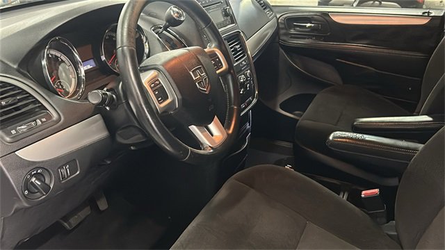 Used 2015 Dodge Grand Caravan SE w/ Quick Order Package 29E SE image 24