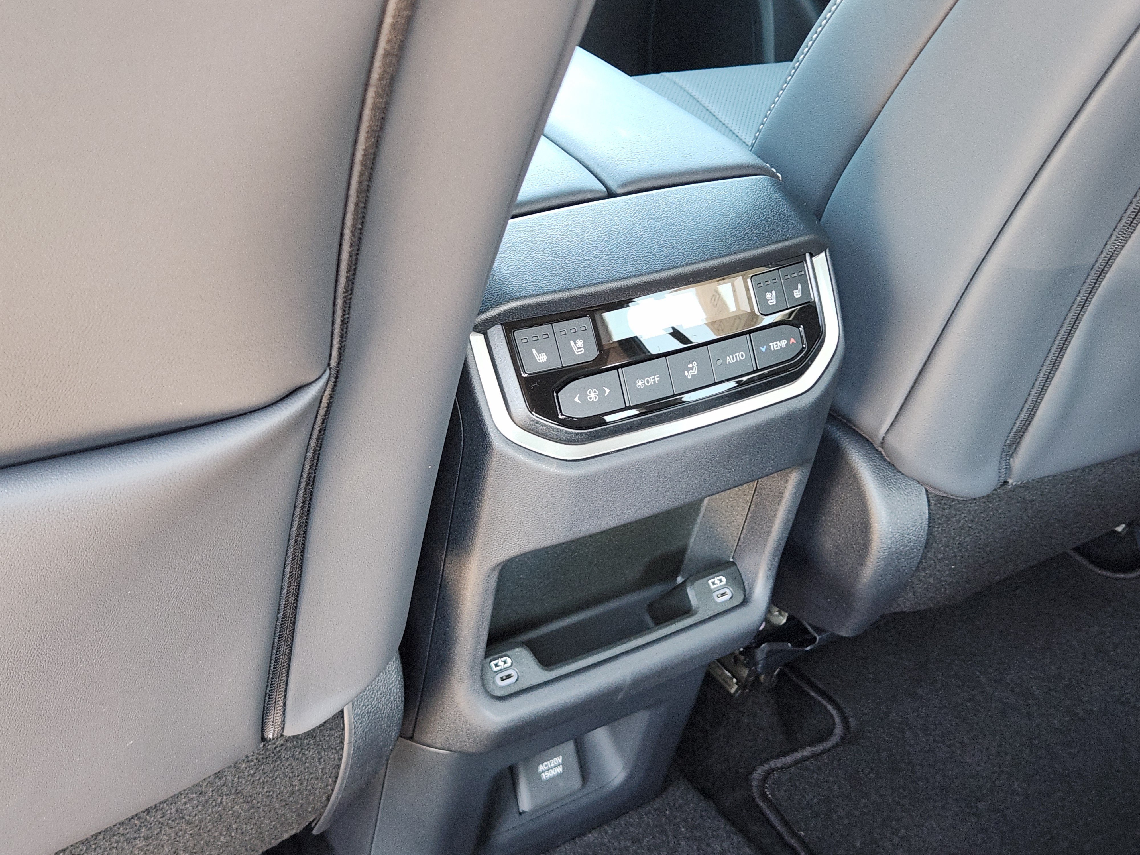 New 2026 Lexus TX 500h AWD image 20