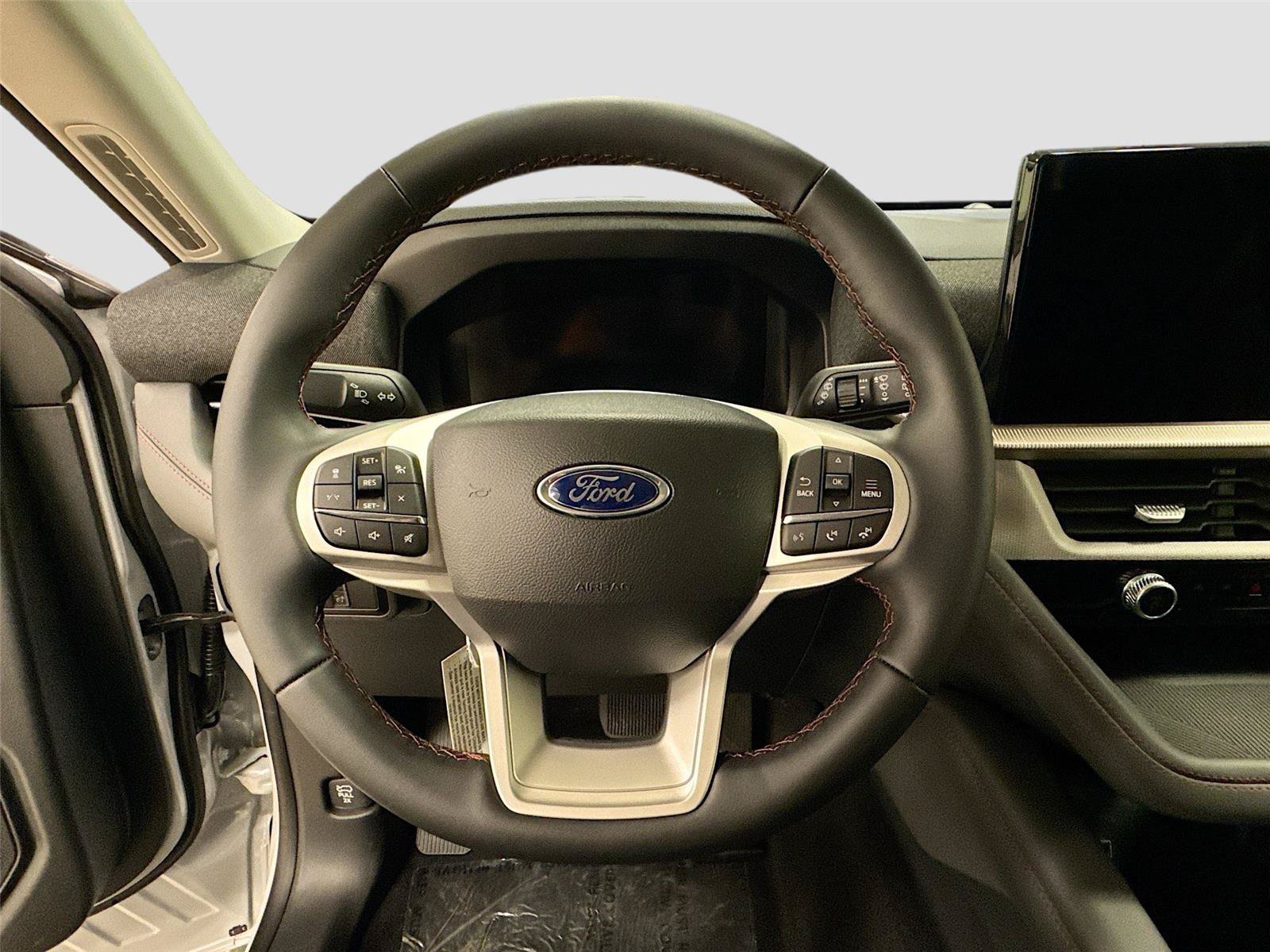 New 2026 Ford Explorer Active AWD/4WD image 11