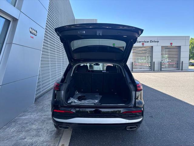 Certified 2025 Audi Q5 Premium Plus w/ Premium Plus AWD/4WD image 11