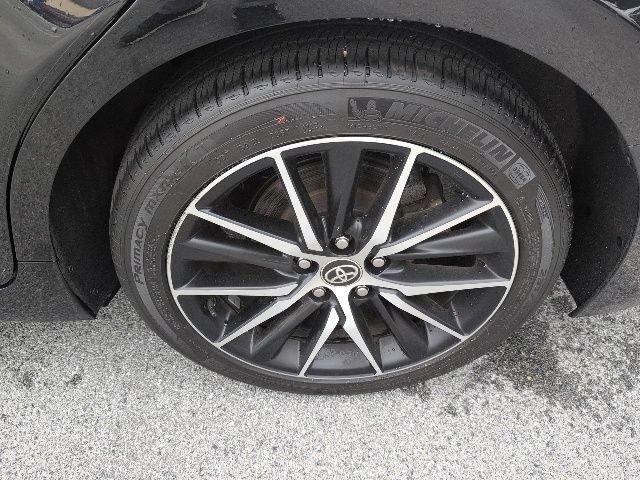 Used 2024 Toyota Camry SE FWD image 5