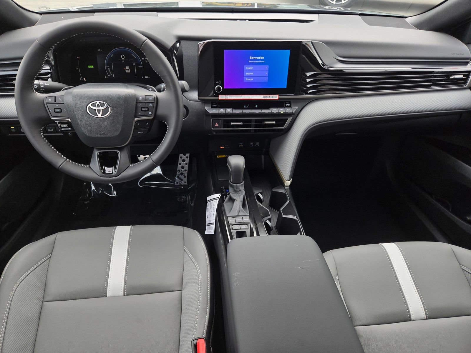 Used 2026 Toyota Camry SE FWD image 13