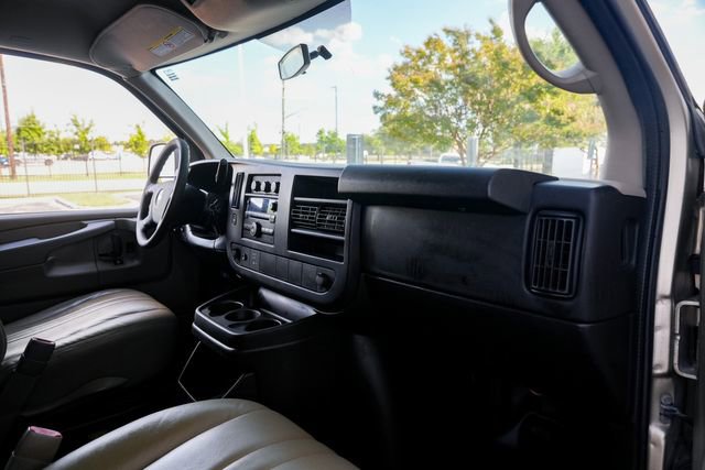 Used 2013 Chevrolet Express 3500 LS RWD image 26
