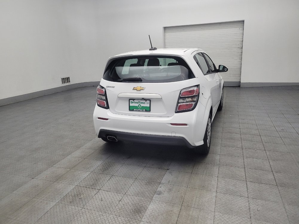 Used 2017 Chevrolet Sonic LT image 9