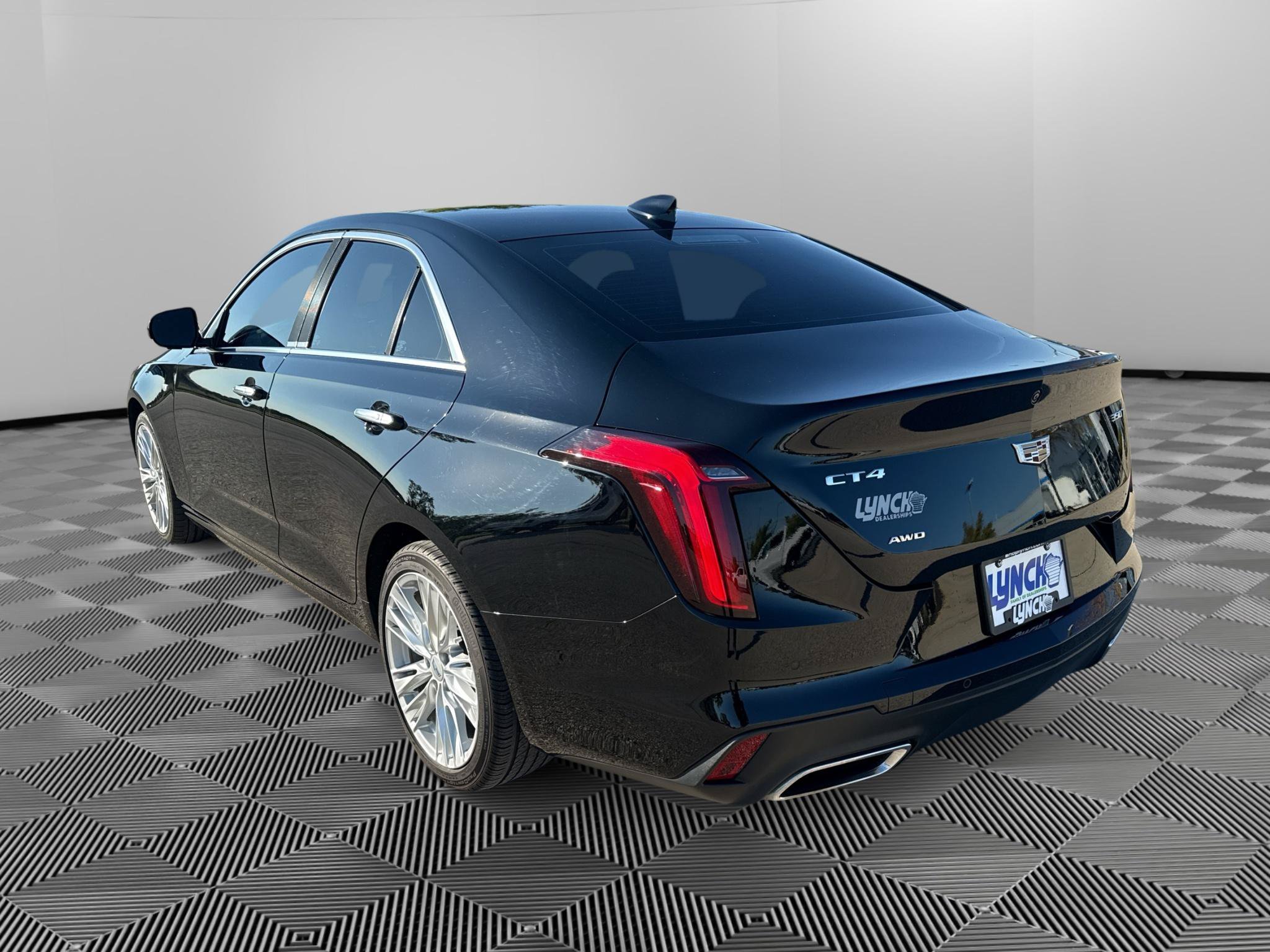 Used 2021 Cadillac CT4 Premium Luxury AWD/4WD image 3