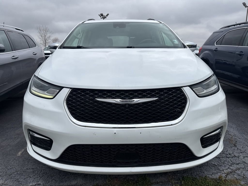 Used 2022 Chrysler Pacifica Limited image 42