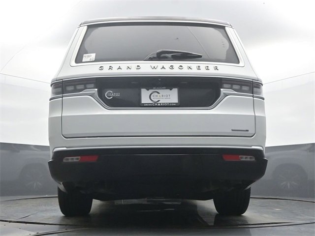 Used 2024 Jeep Grand Wagoneer L Series III image 52