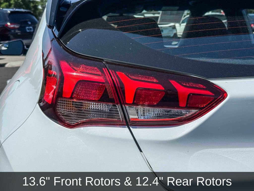 Used 2020 Hyundai Veloster N w/ Performance Package FWD image 9