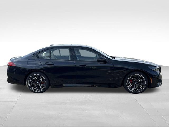 New 2027 BMW 540i xDrive w/ M Sport Package AWD/4WD image 2