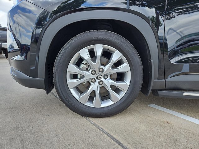Used 2025 Toyota Grand Highlander AWD image 26