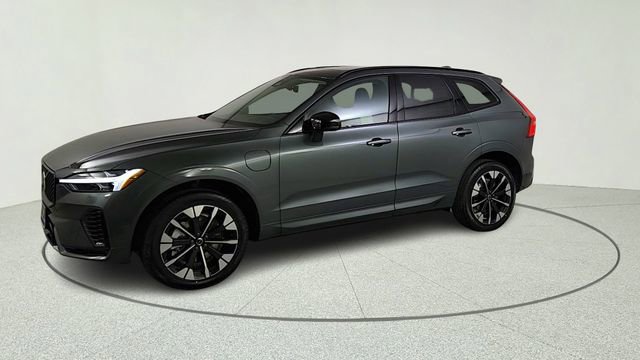 New 2026 Volvo XC60 T8 Plus w/ Climate Package AWD/4WD image 3