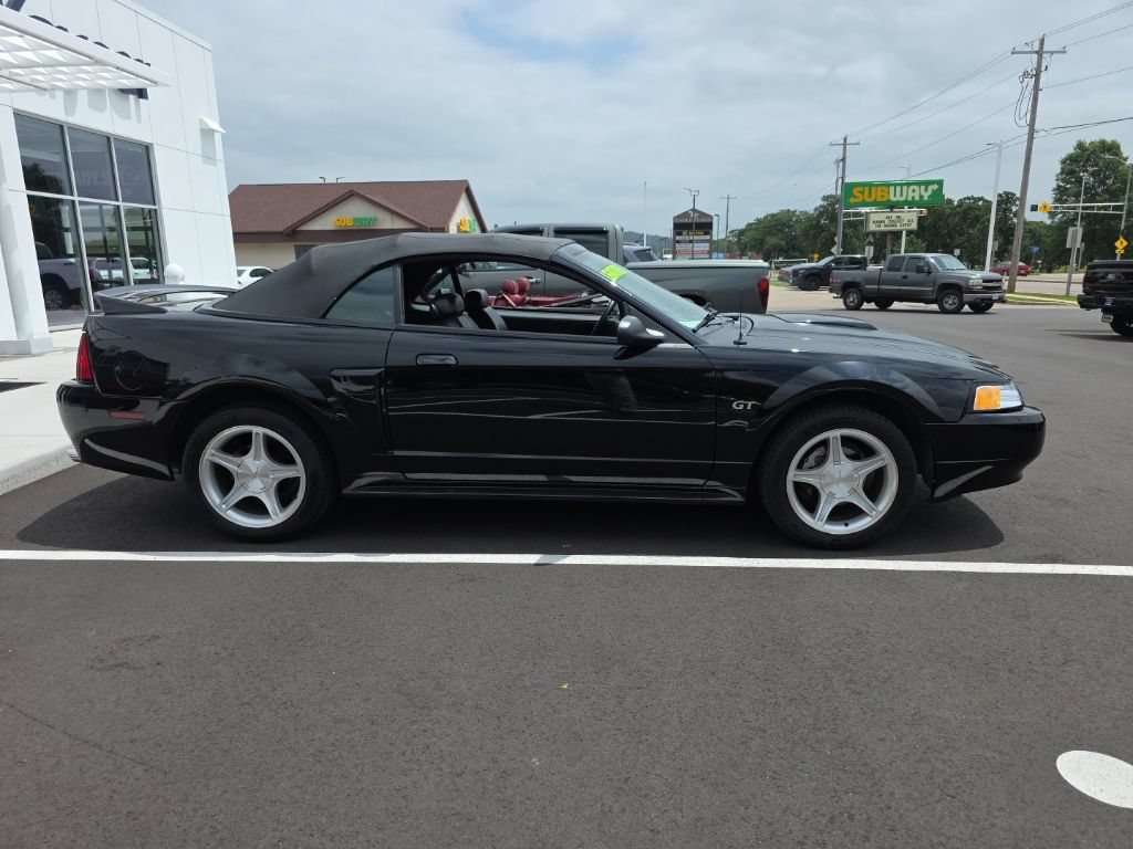 Used 2000 Ford Mustang GT RWD image 5