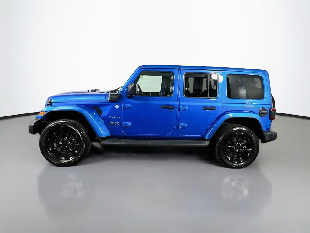 Used 2021 Jeep Wrangler Unlimited Sahara w/ Cold Weather Group AWD/4WD image 4