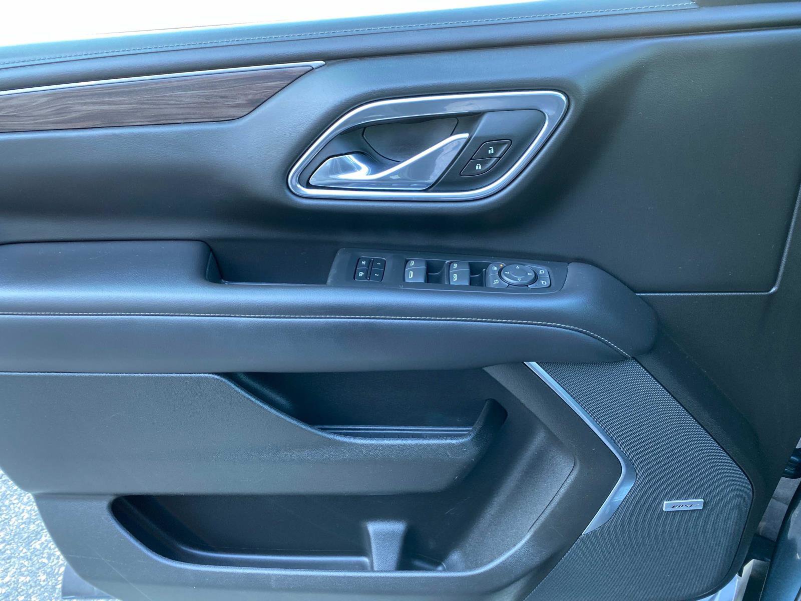 Used 2021 Chevrolet Tahoe LT w/ LT Signature Package image 21