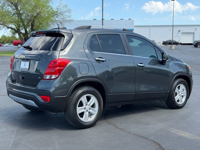 Used 2018 Chevrolet Trax LT w/ LT Convenience Package image 7