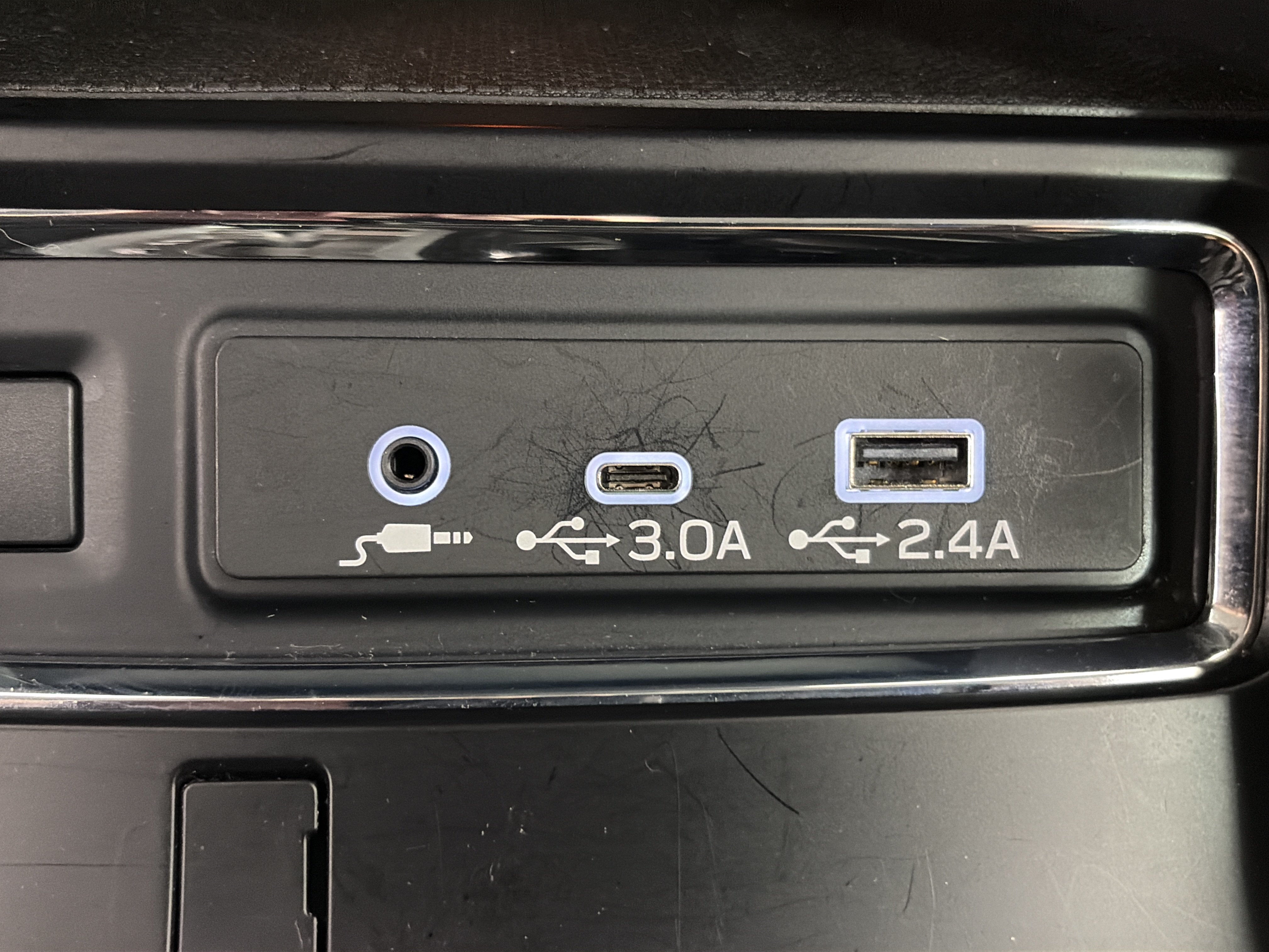 Certified 2025 Subaru Ascent Premium AWD/4WD image 27