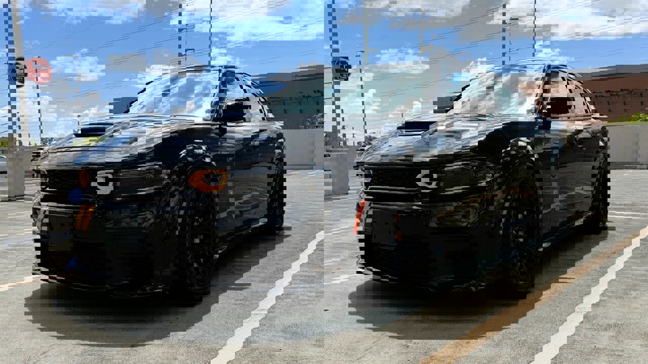 Used 2023 Dodge Charger SRT Hellcat w/ Harman/Kardon Audio Group image 1