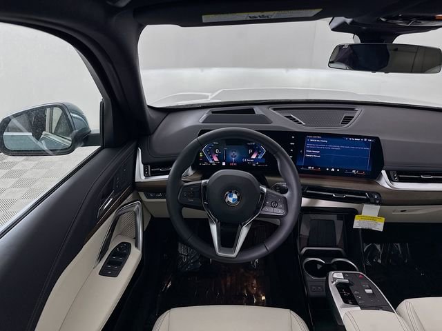 Used 2026 BMW X1 xDrive28i w/ Technology Package AWD/4WD image 23