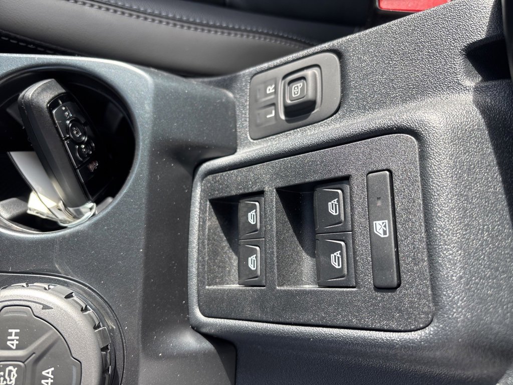 New 2025 Ford Bronco Outer Banks w/ Sasquatch Package image 22