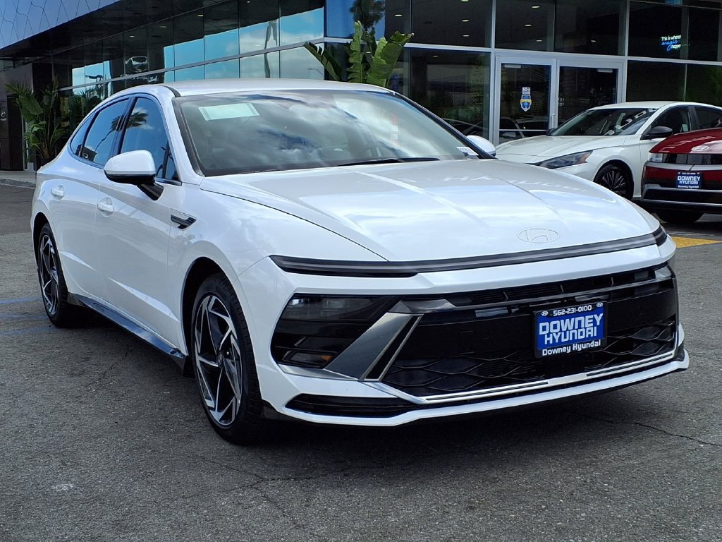 New 2026 Hyundai Sonata SEL FWD image 3