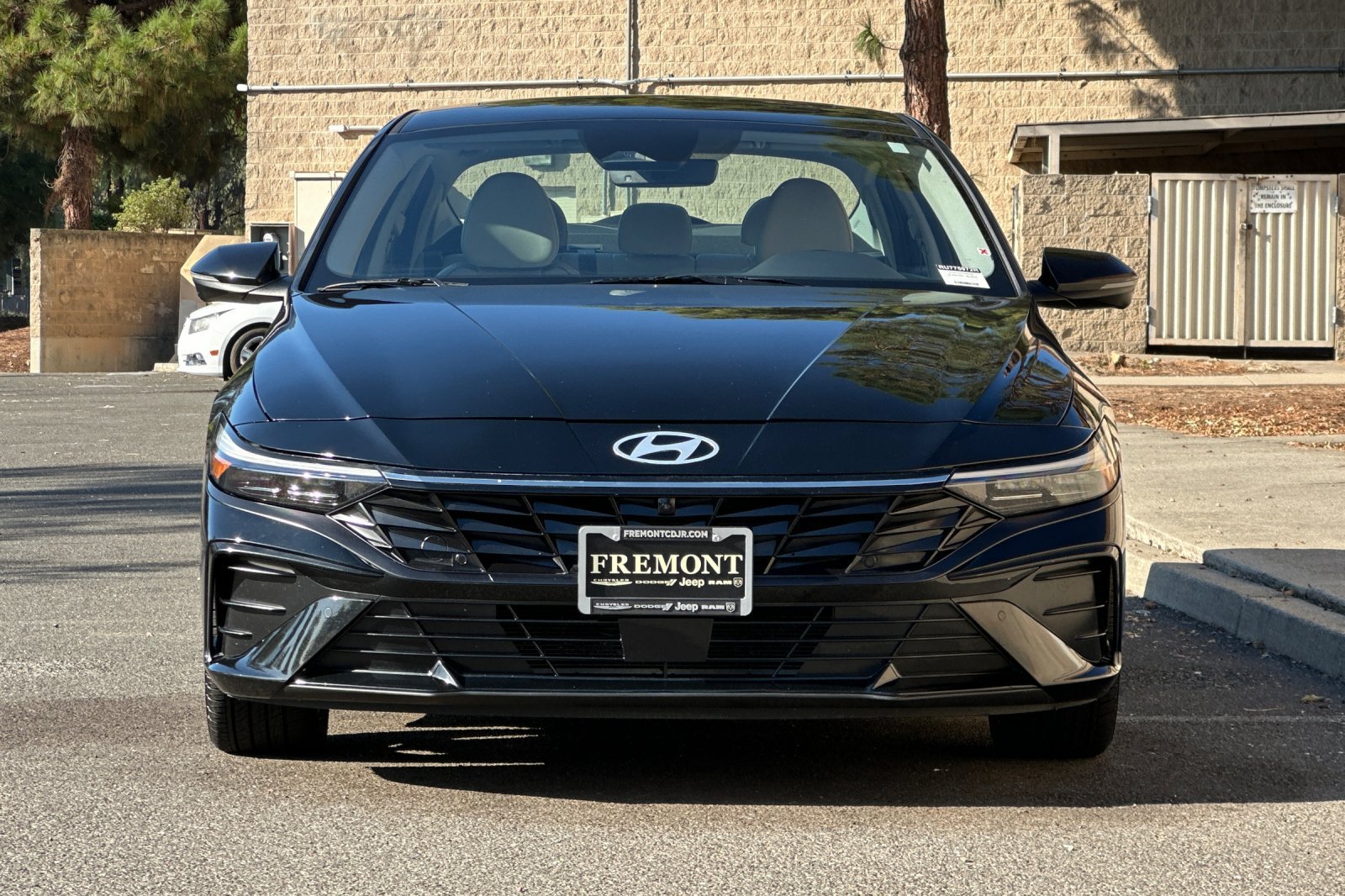 Used 2024 Hyundai Elantra Limited FWD image 8