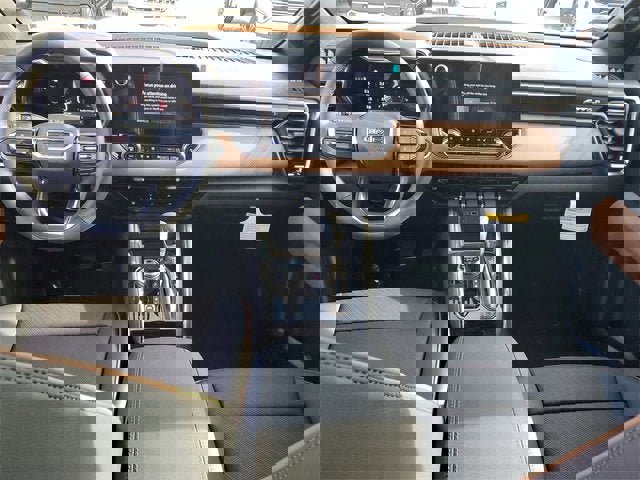 New 2026 GMC Canyon AT4 w/ AT4 Premium Package image 12