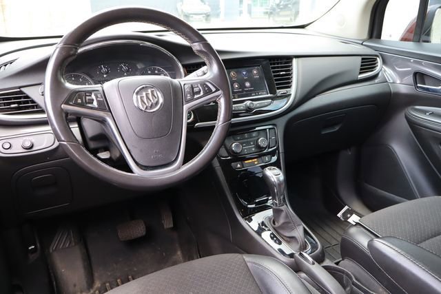 Used 2022 Buick Encore Preferred w/ Safety Package AWD/4WD image 4