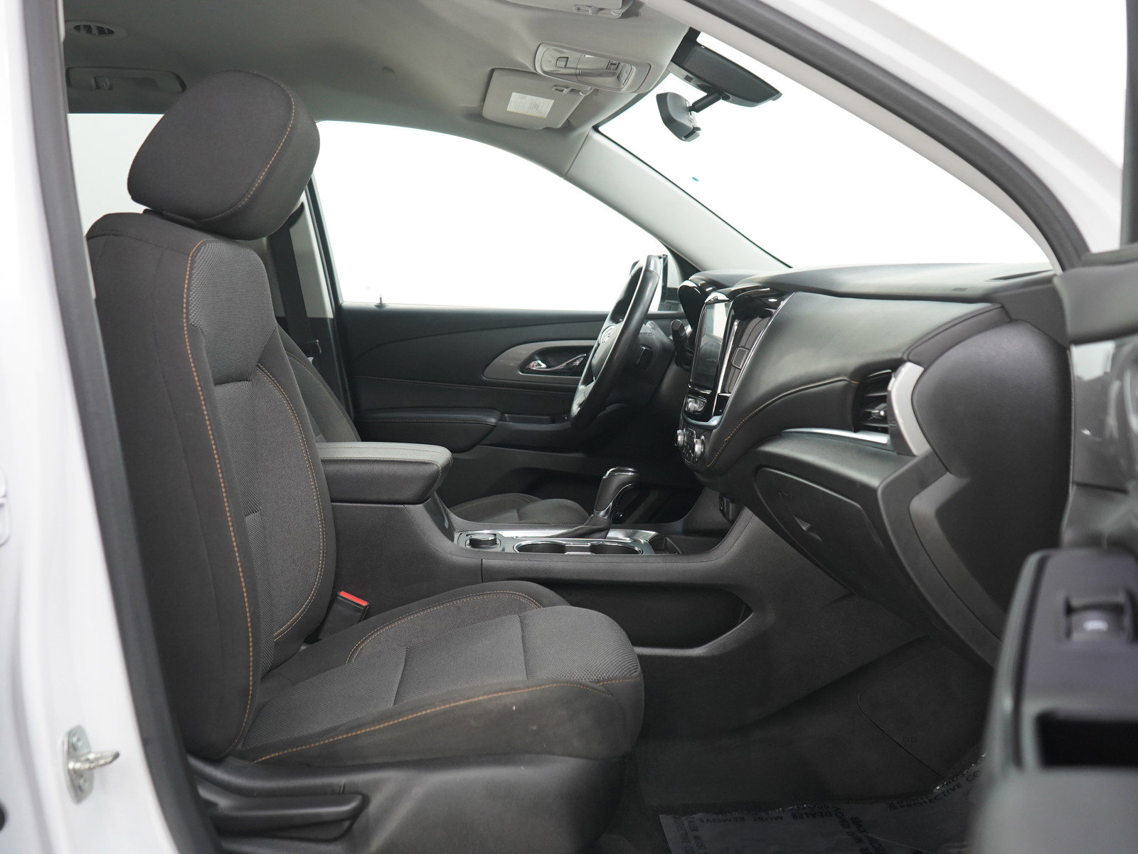 Used 2020 Chevrolet Traverse LT AWD/4WD image 11