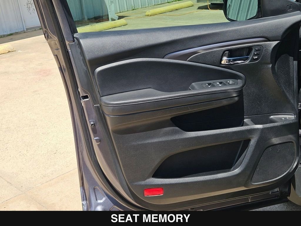Used 2021 Honda Pilot Special Edition image 14
