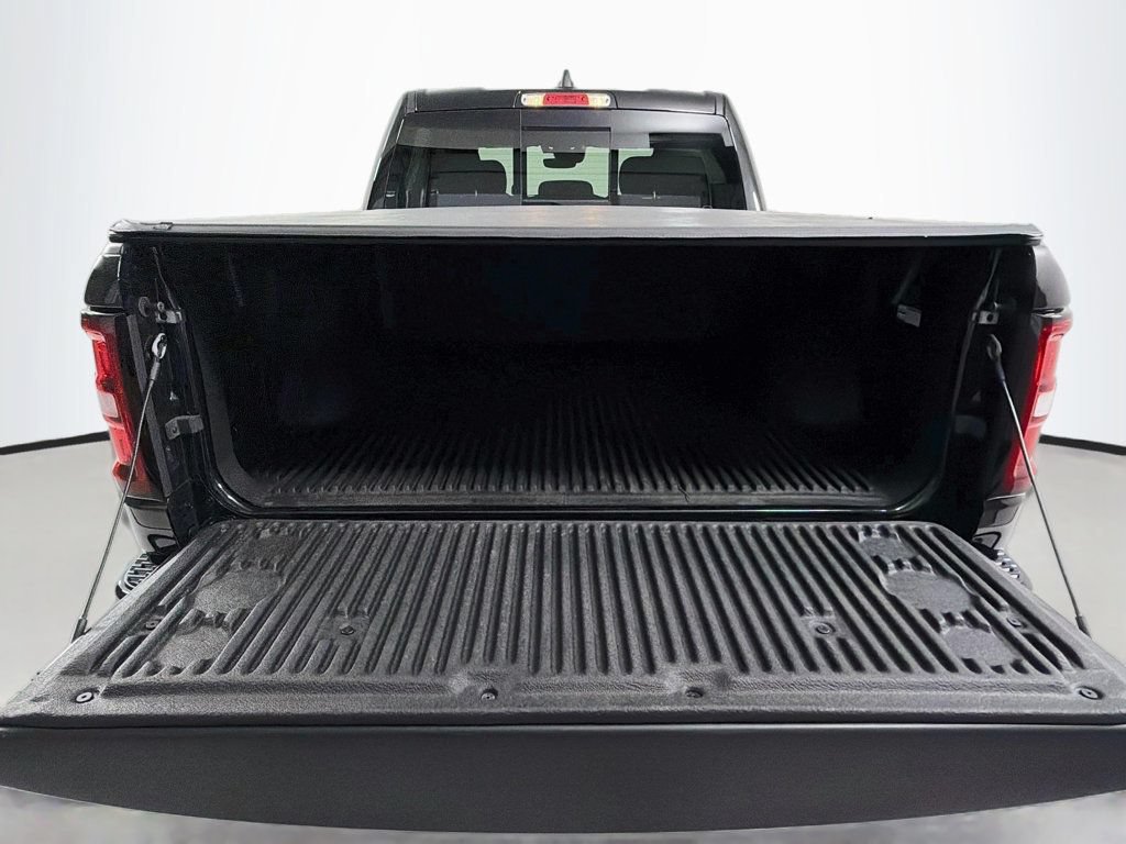 Used 2025 RAM 1500 Big Horn AWD/4WD image 26