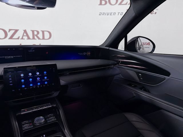 Certified 2025 Lincoln Nautilus Premier w/ Jet Appearance Package AWD/4WD image 27
