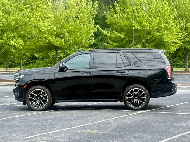 Used 2022 Chevrolet Tahoe RST w/ Luxury Package AWD/4WD image 3