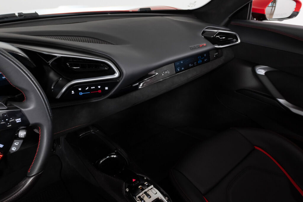 Certified 2025 Ferrari 296 GTS image 35