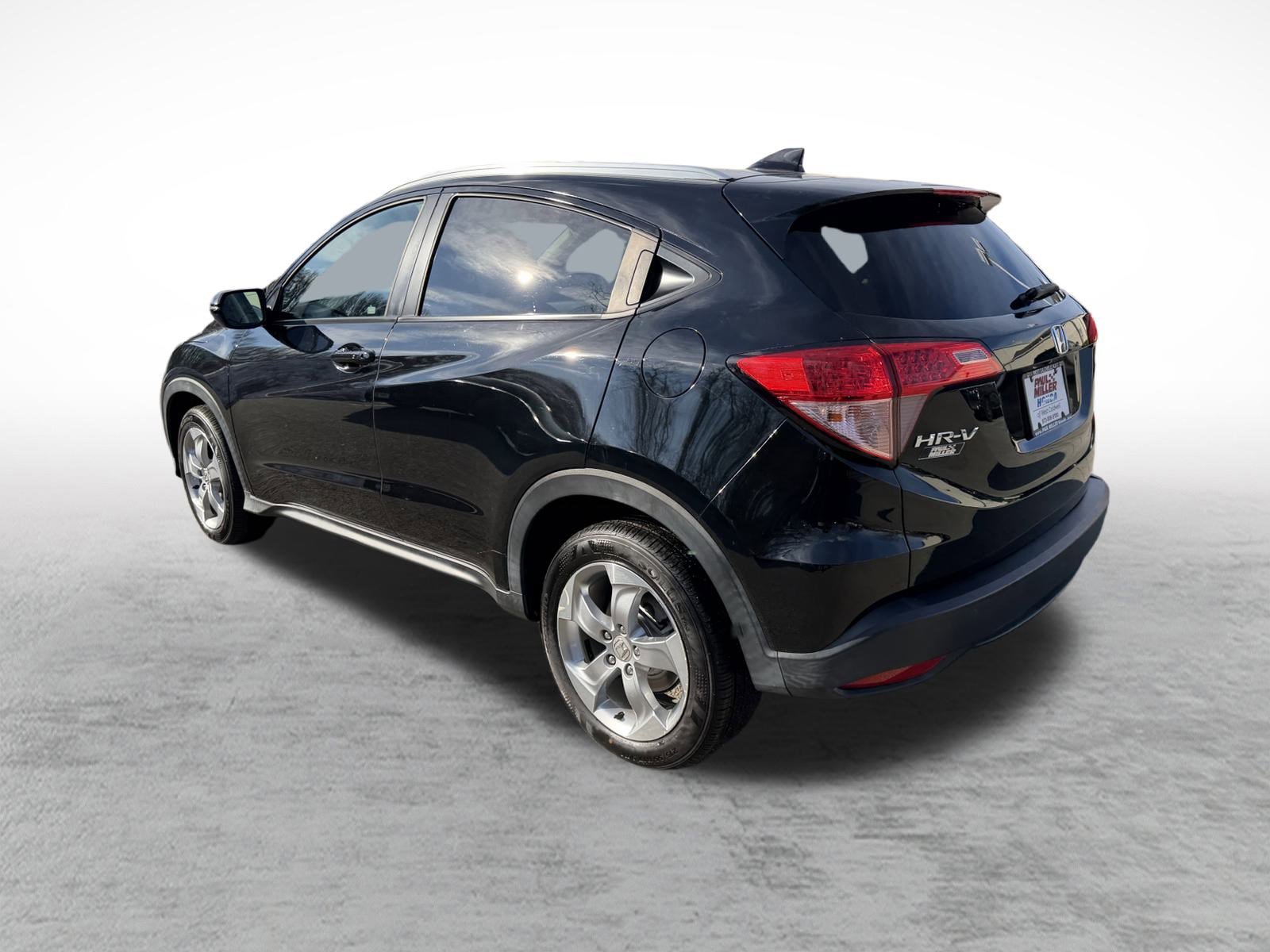 Used 2017 Honda HR-V EX-L image 5