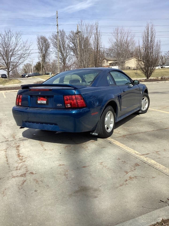 Used 1999 Ford Mustang Coupe image 4