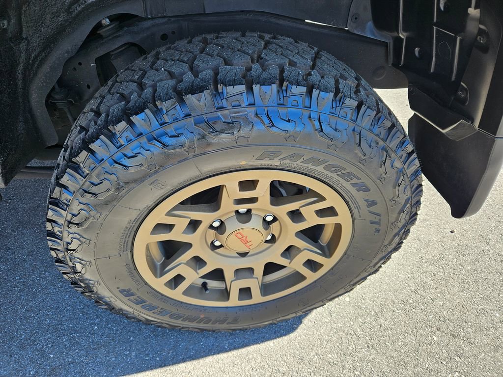 Used 2013 Toyota FJ Cruiser 2WD w/ Convenience Pkg image 9