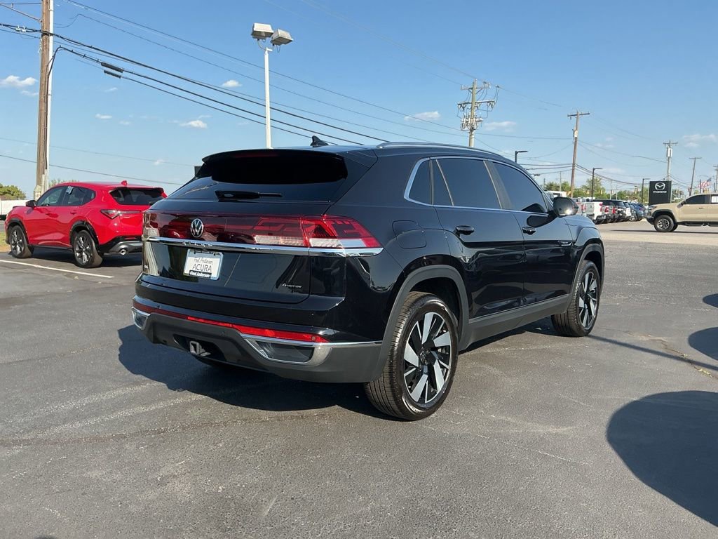Used 2025 Volkswagen Atlas Cross Sport SEL AWD/4WD image 5