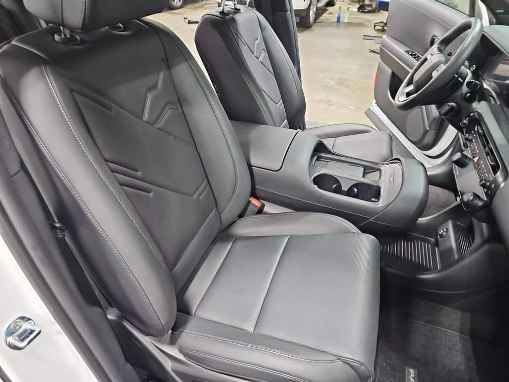 Certified 2026 Hyundai Palisade XRT Pro AWD/4WD image 10