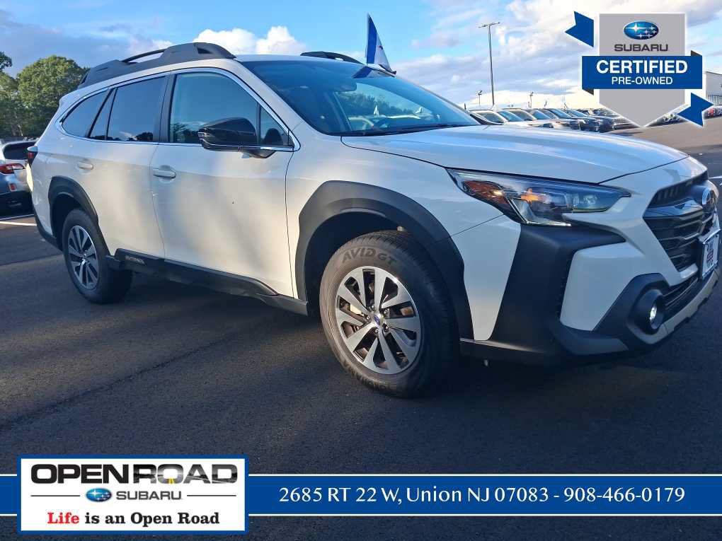 Certified 2025 Subaru Outback Premium AWD/4WD image 1