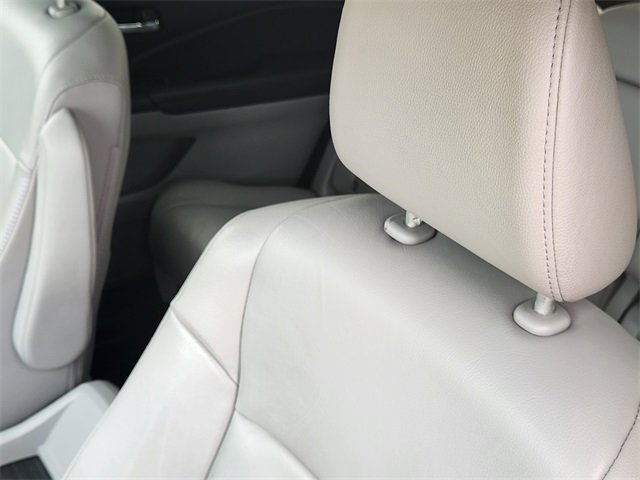 Used 2016 Honda Pilot Touring image 15