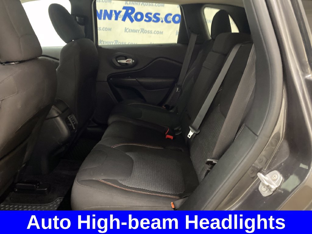 Used 2022 Jeep Compass Limited AWD/4WD image 13