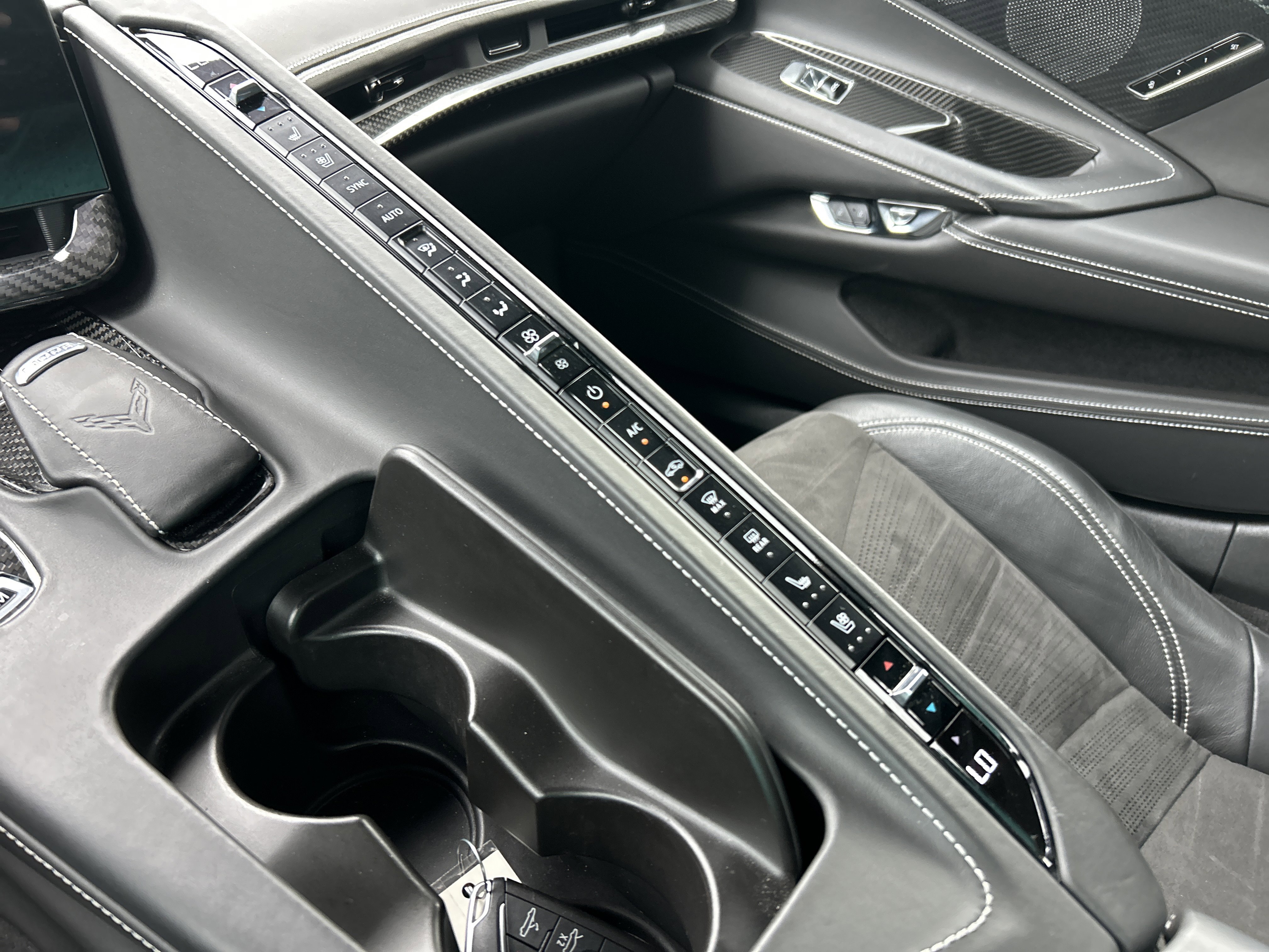 Certified 2022 Chevrolet Corvette Stingray Premium Conv w/ Z51 Performance Package image 21