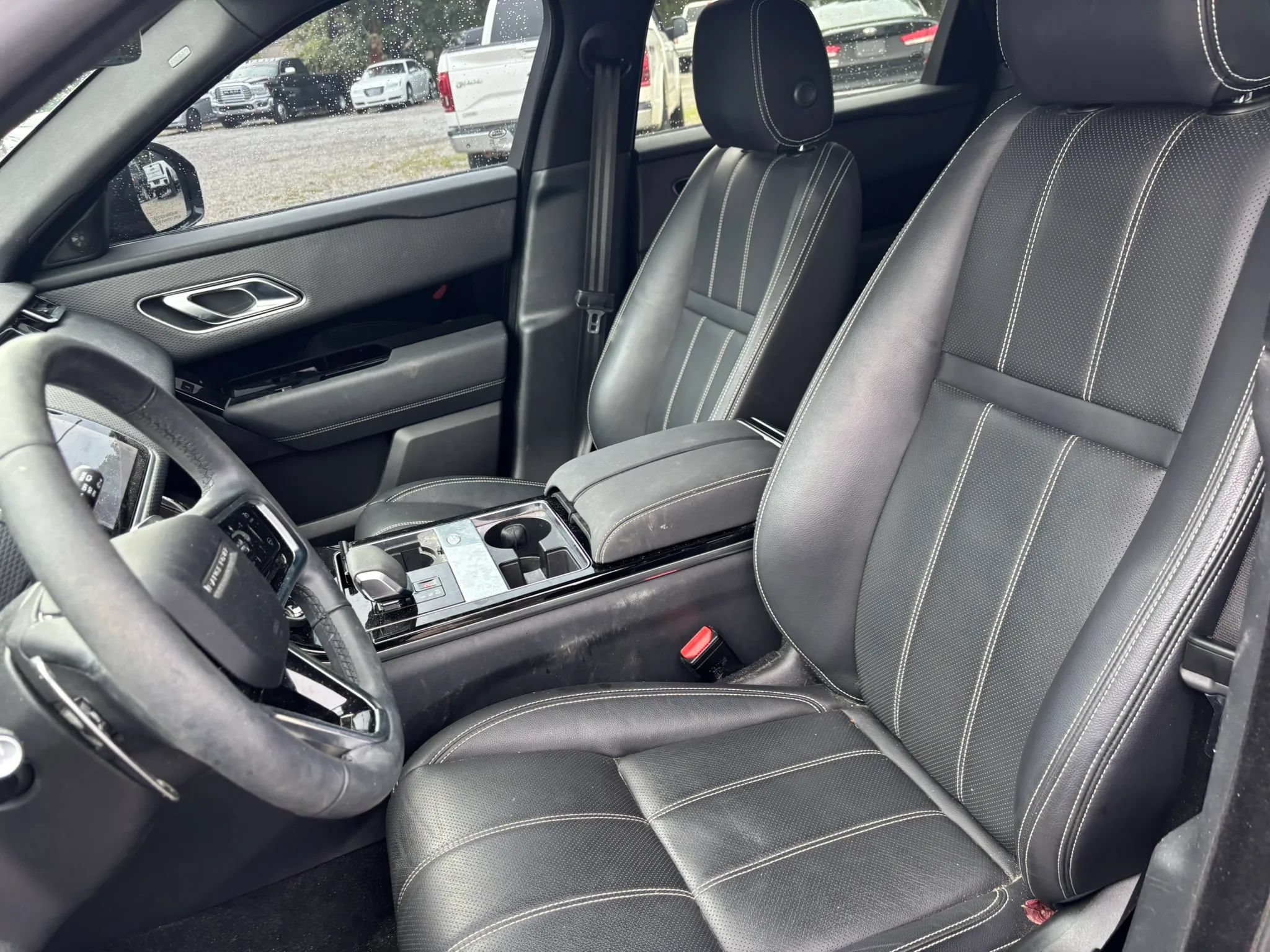 Used 2023 Land Rover Range Rover Velar R-Dynamic S AWD/4WD image 8