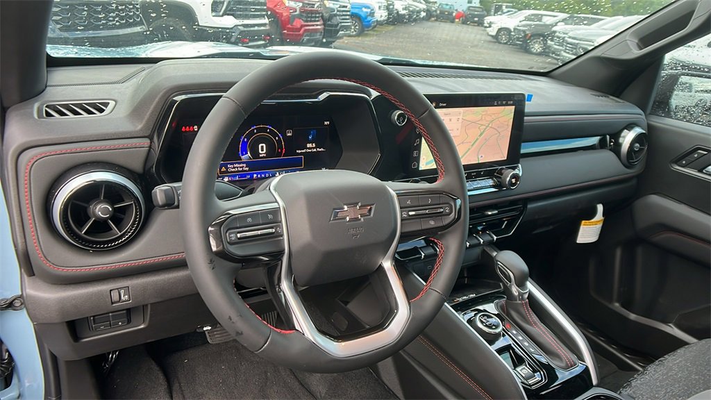 New 2025 Chevrolet Colorado Z71 image 18